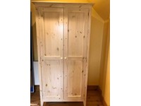 warren evans wardrobe